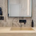 Alyacht Premium 4* Sarandë