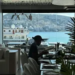 Alyacht Premium Hotel 4*