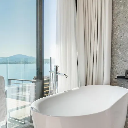 Hotel Alyacht Premium