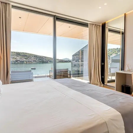 Hotel Al'yacht Premium Sarandë