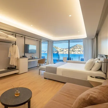 Alyacht Premium Отель 4*
