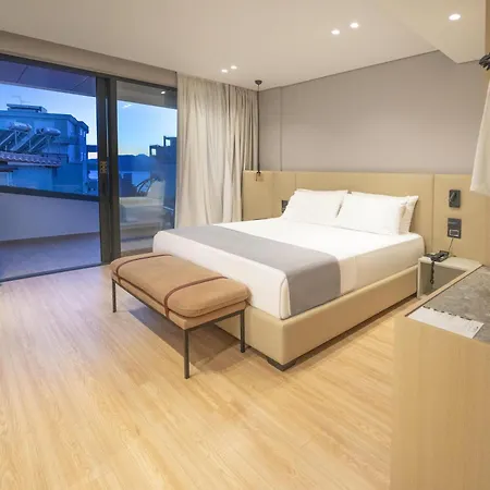 Alyacht Premium 4* Sarandë