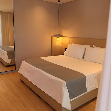 Yacht Premium 4*