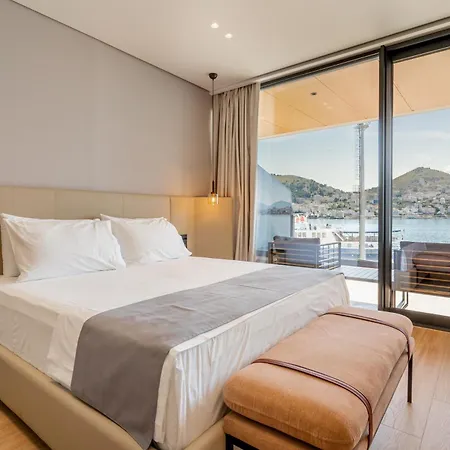 Alyacht Premium Отель 4*