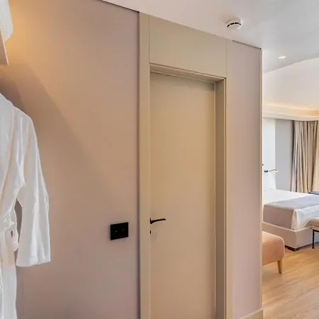 Alyacht Premium Hotel Saranda