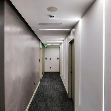 Al'yacht Premium 4* Sarandë