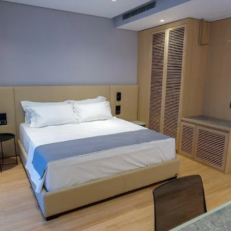 Hotel Al'yacht Premium 4*