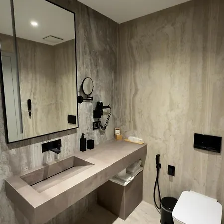 Hotel Alyacht Premium 4*