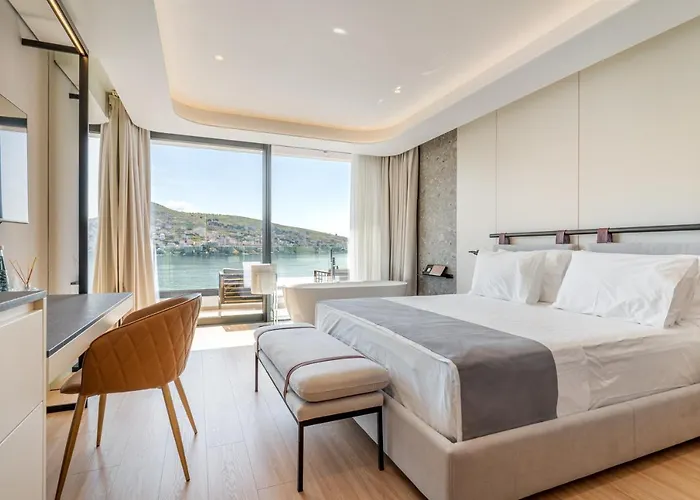 Al'yacht Premium 호텔 4*