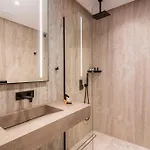 Yacht Premium 4*
