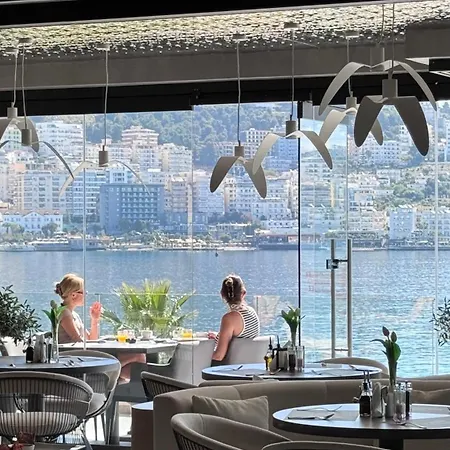 Hotel Alyacht Premium Sarande