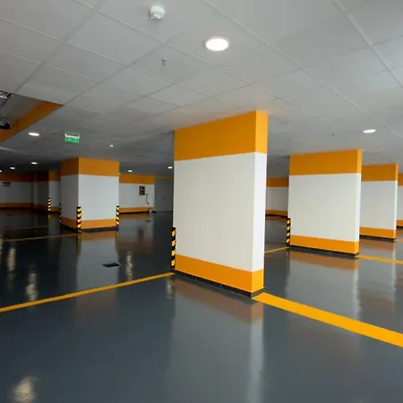 Al'yacht Premium Sarandë