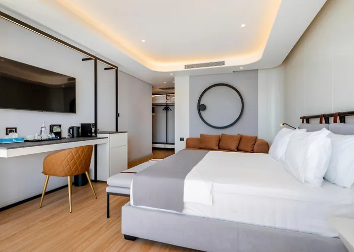 Al'yacht Premium Hotel 4*