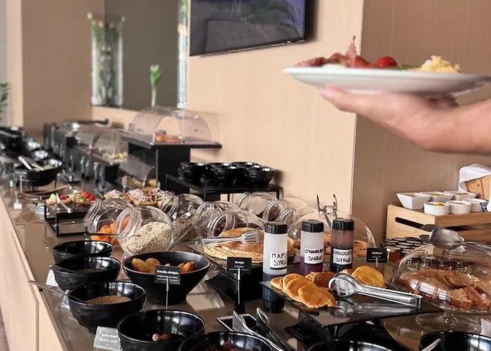 Al'yacht Premium 酒店