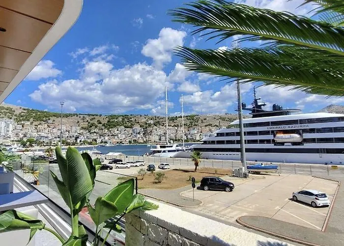 Al'yacht Premium Sarandë
