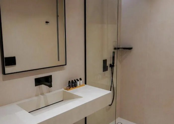 Al'yacht Premium Sarandë